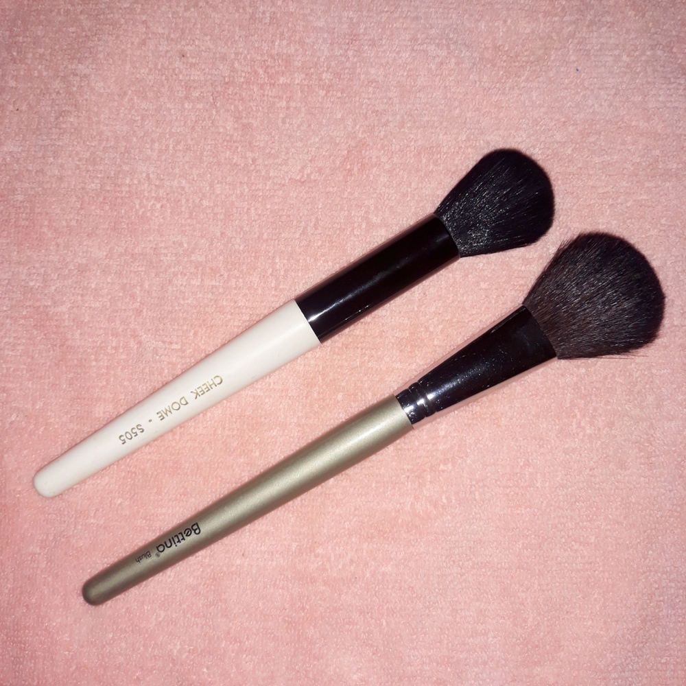 Stilazzi Cheek Dome & Bettina Blush Brush